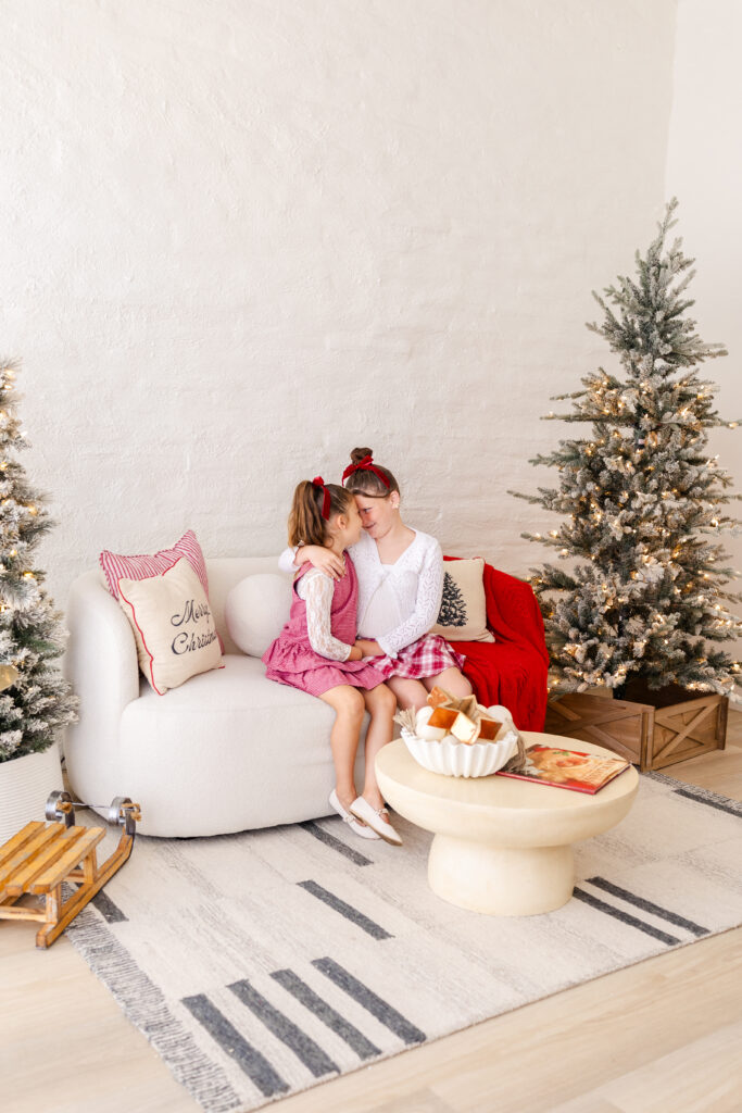 Holiday outfit detail huntington beach christmas session